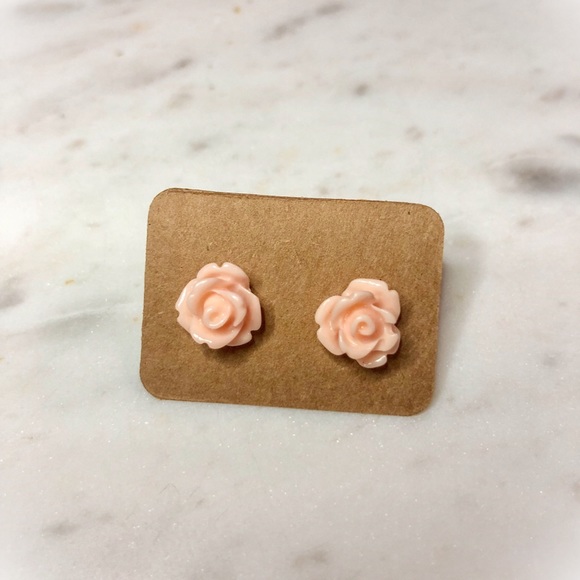 3 Pair Earring Bundle - Picture 5 of 7